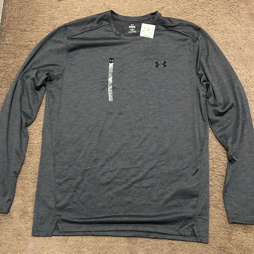 Under Armour Gray Long Sleeve Tee for Versatile Comfort